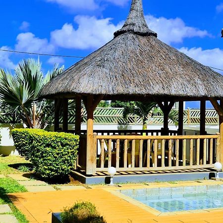 Flic En Flac Sea View Luxury 3 Bedroom Apartment Luaran gambar
